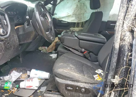 2021 GMC Sierra K1500 Sle z USA, uszkodzony, nr VIN 1GTU9BET5MZ363627